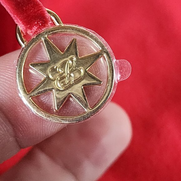 Estee Lauder Red Velvet with Gold Hardware Holiday Recycled Cosmetic Makeup Bag - Picture 8 of 16